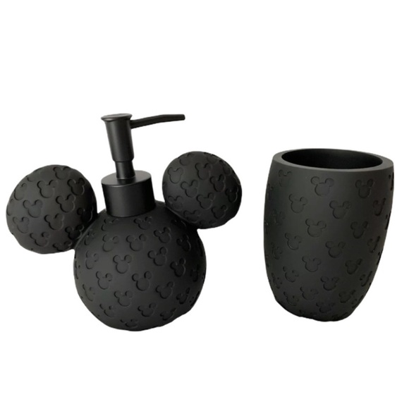 Disney Bath Nwt Disney Mickey Mouse Bathroom Set Poshmark